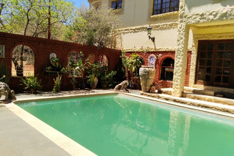 14 Bedroom Property for Sale in Schietfontein North West